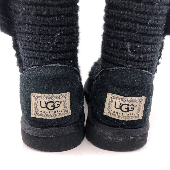 UGG Classic Cardy 5 Button Tall Knit Winter Boots 8